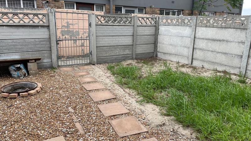 To Let 3 Bedroom Property for Rent in Bellville Western Cape